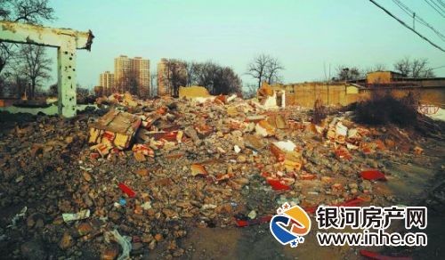舊村改造，百年老店即將消逝。