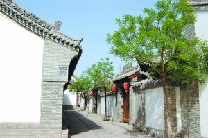 伏羲城古民居院落。