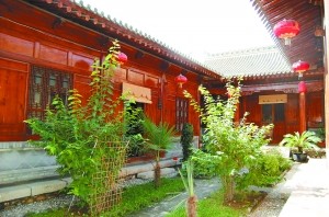 伏羲城古民居院內。