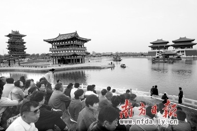 古城保護不該“拆舊仿古”