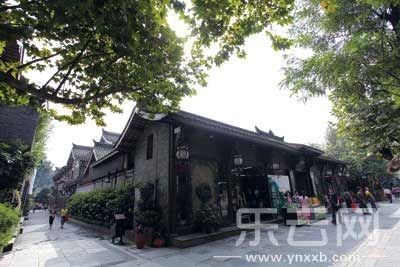 昆明老街“9年難產”與寬窄巷子的蛻變之旅