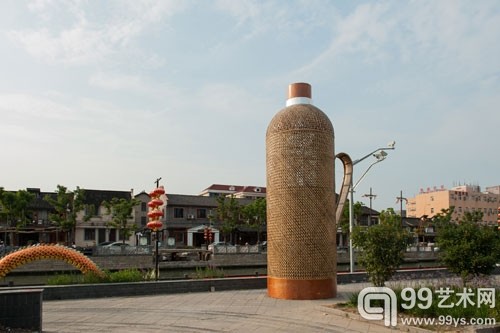 作品“熱水瓶”