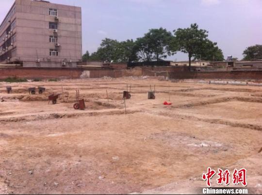 邢窯發掘現場　張鵬翔　攝