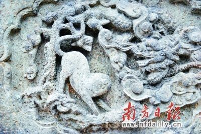 精美的石刻。