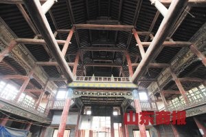 壽康樓街題壁堂，始建於清嘉慶八年（公元1803年），是目前省內現存規模最大的清代戲樓。