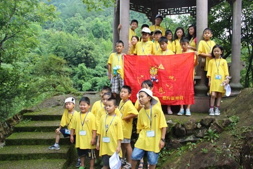 尋根之旅走進高樓華裔青少年親近家鄉風俗美景
