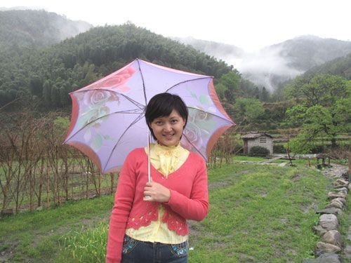 瑤裡古鎮：美景美女相映成趣（組圖）