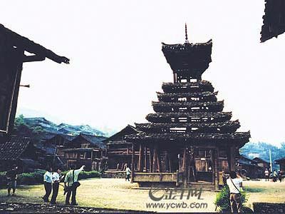 獨柱樓_獨柱樓 尋覓侗族獨到風情_樂途旅游網