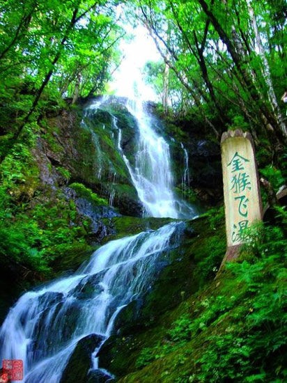 新浪旅游配圖：絕美神農架 攝影：風棲水棲 