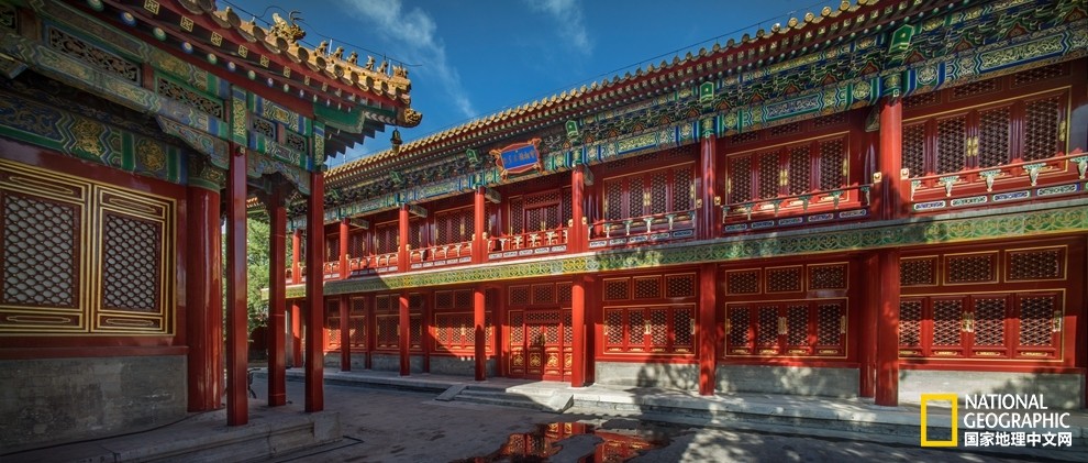 故宮雕塑展館，就在“嬛嬛家”隔壁