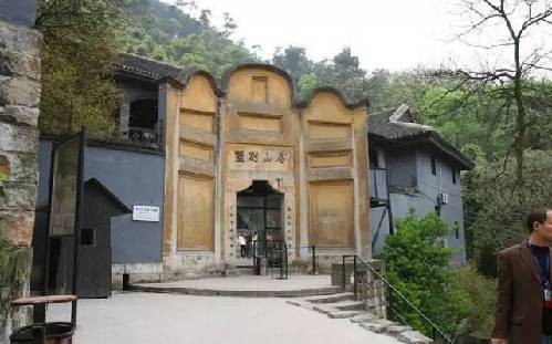 點擊圖片進入下一頁