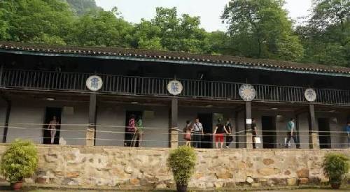 點擊圖片進入下一頁