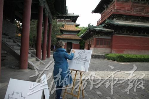 大師現場作畫。
