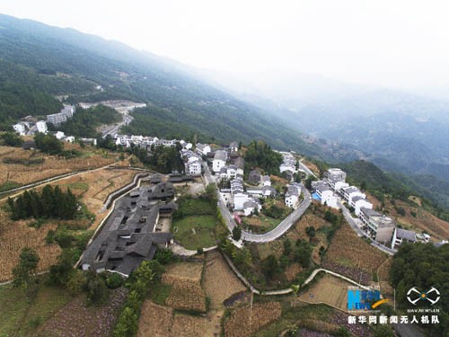 “飛閱”中國：航拍利川大水井古建築群