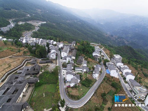 “飛閱”中國：航拍利川大水井古建築群