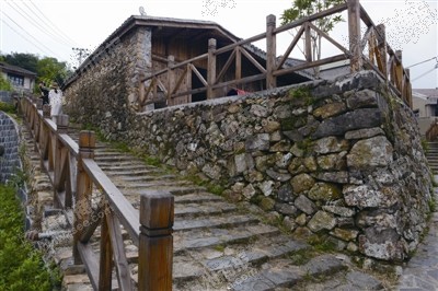 避暑休閒好去處 瑞安東寺前村現存近20幢清代古民居