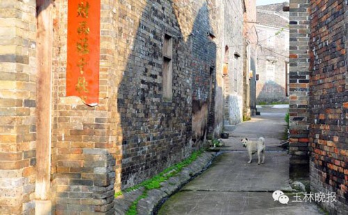 廣西興業塵封的榜山古建築群