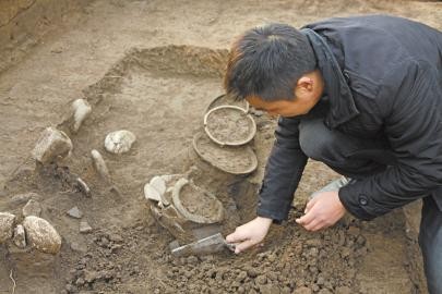 濟南孟家阿遺址出土商周時期遺存