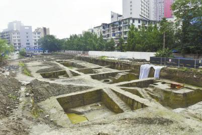 明代成都城中心曾有千畝摩诃池