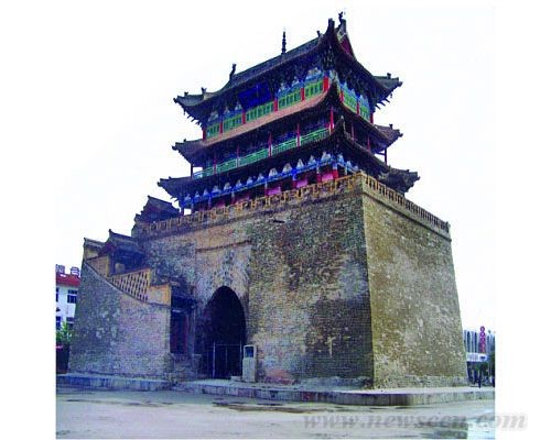隴西威遠樓