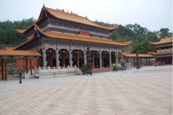 南山寺大雄寶殿