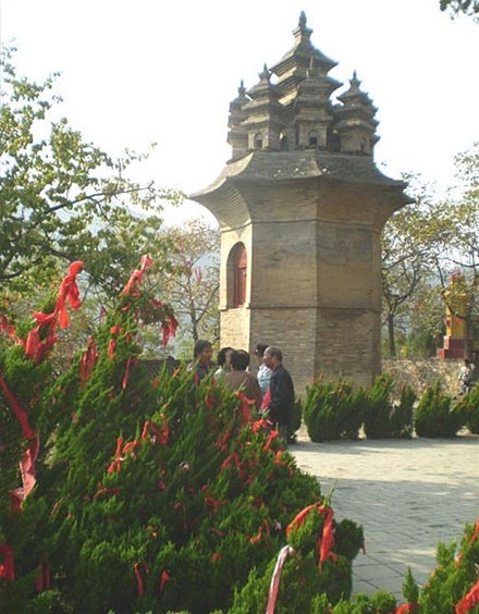 濟南九頂塔寺