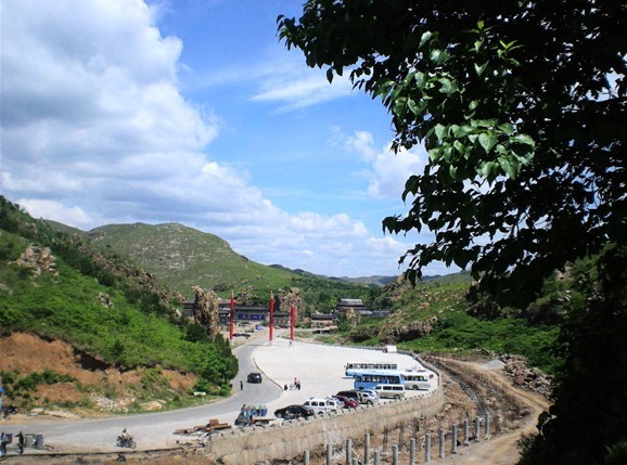 葫蘆島靈山寺