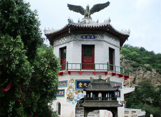 葫蘆島靈山寺