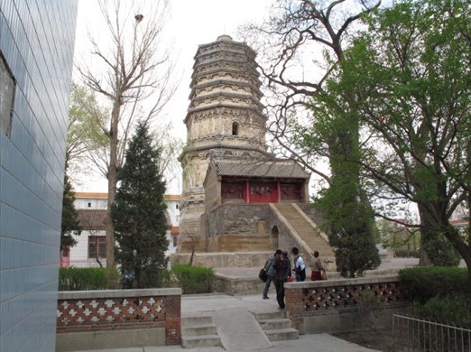 大城子塔
