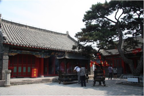 大雄寶殿