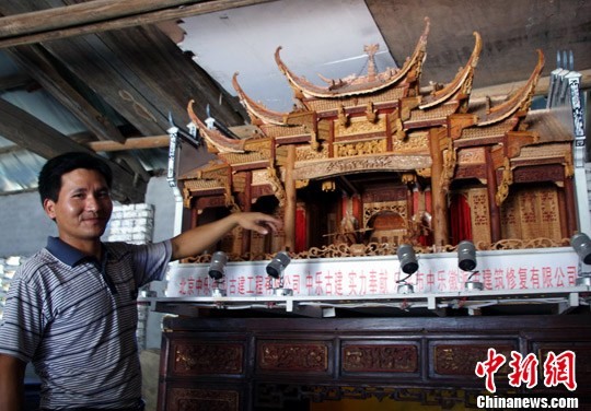 微雕古戲台全貌
