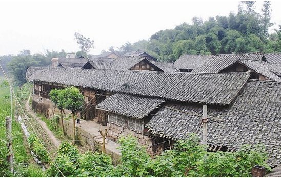經典川南民居 栗峰山莊