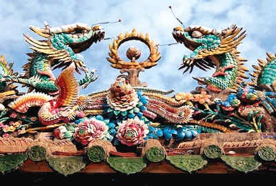 福建屋頂上的剪瓷雕文化