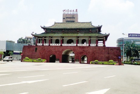 古門樓與現代建築並存