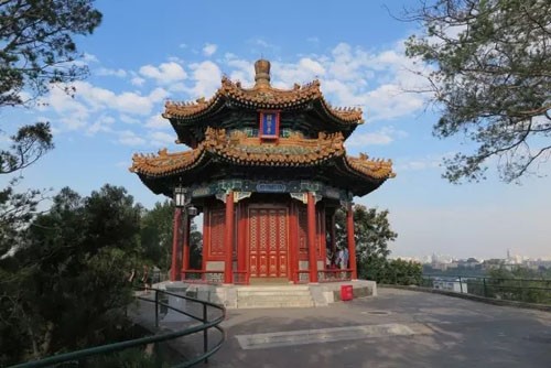 古建築傳統古代屋頂——攢尖