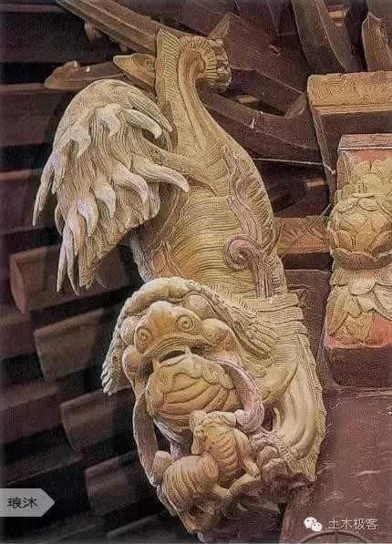 頭頂上的華麗：中國古建築之“雀替”