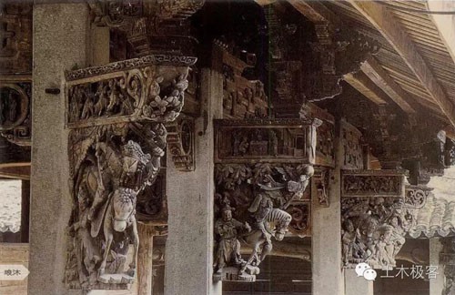 頭頂上的華麗：中國古建築之“雀替”