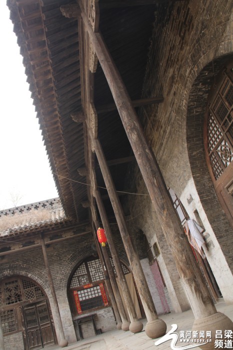 山西臨縣李家山村
