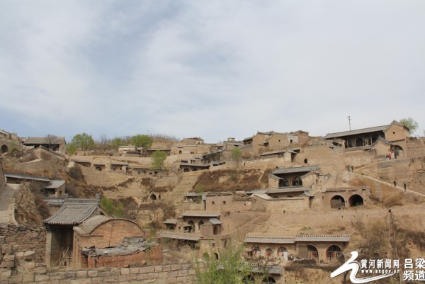山西臨縣李家山村