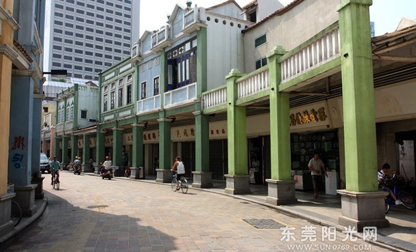 東莞振華街街景