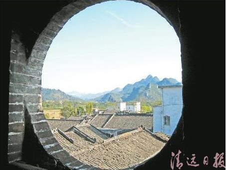 古樓窗外,別有洞天