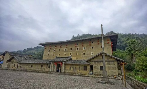 以和為貴 百年土樓至絕至奇