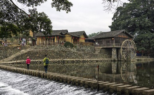 綿延百年長教溪 深情吟唱雲水謠