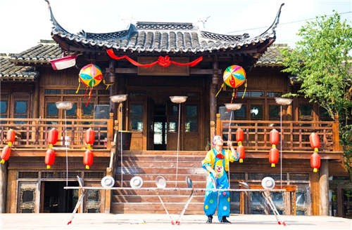 鎮江：穿越明清古建築千華古村
