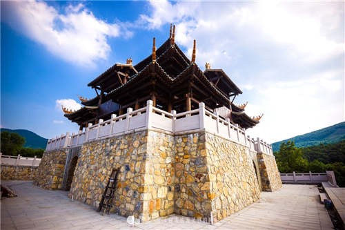 鎮江：穿越明清古建築千華古村