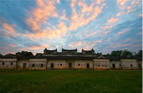 廣東陽山古建築——學發公祠