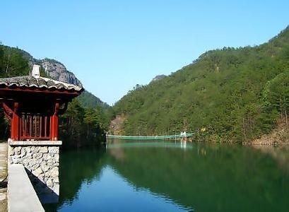 懸空湖