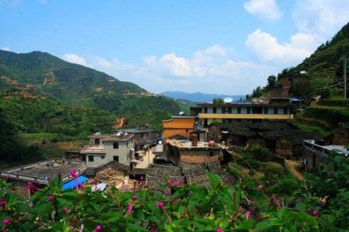 西坑村