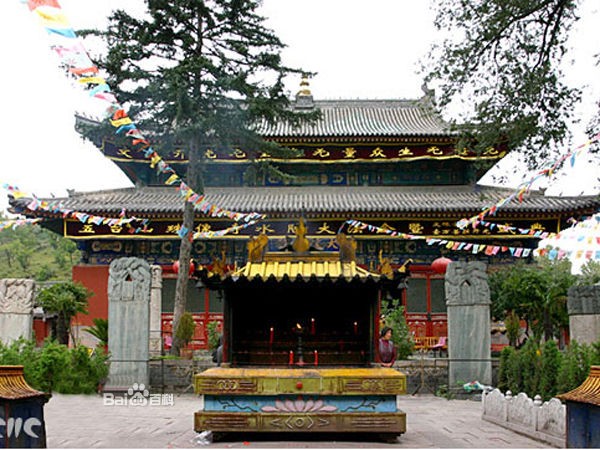 五台山最高文殊菩薩像 殊像寺