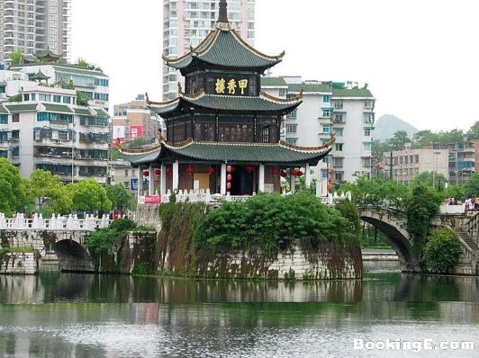 中國名樓——貴陽甲秀樓
